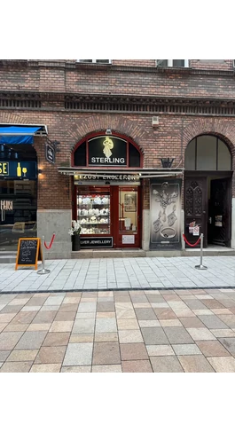 Palantic a Sissi üzletében - Váci utca 63.